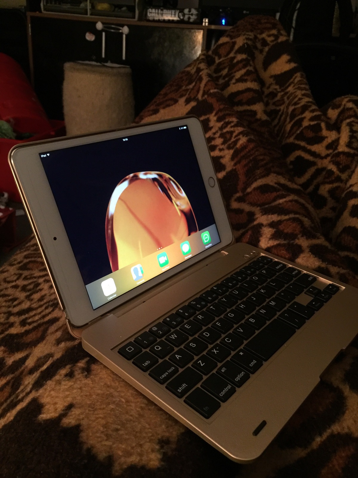 Using The iPad Mini 4 In Place of A Windows Laptop/Windows Tablet